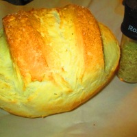Garlic Rosemary Dutch Oven Bread